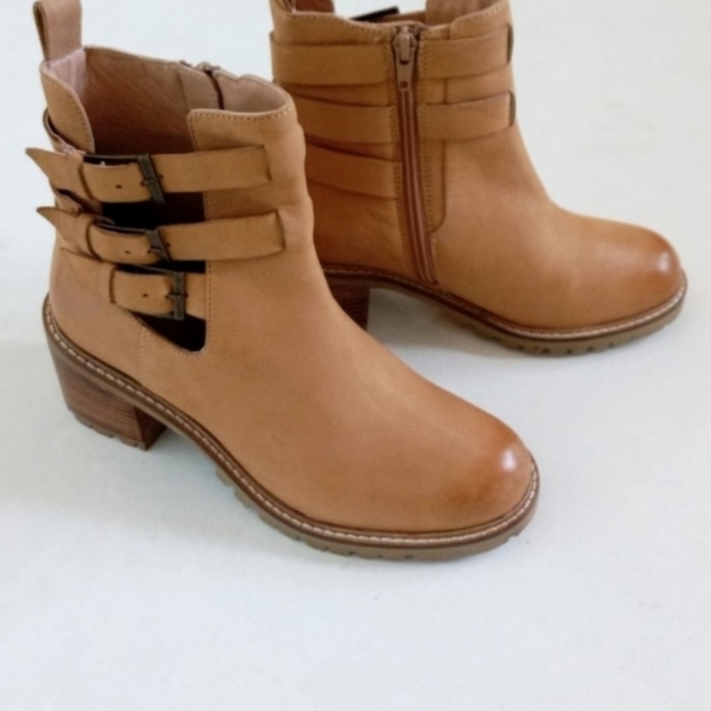 ๐ค Seychelles tan leather heeled buckle ankle boots - Picture 9 of 11
